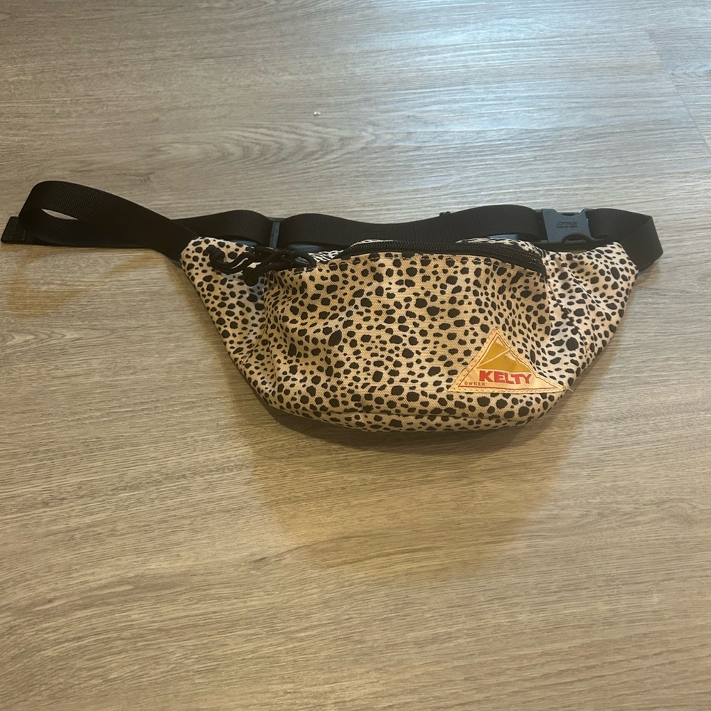 Kelty Leopard Print Fanny Pack